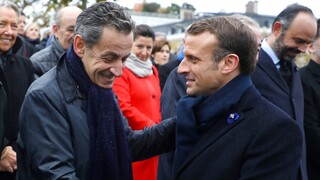 Εκλογές στη Γαλλία: Ο Σαρκοζί στηρίζει Μακρόν - «Τιμή μου και υποχρέωση» απαντά ο Γάλλος πρόεδρος