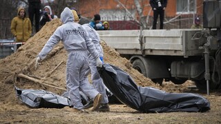 «Σκηνή εγκλήματος» η Ουκρανία, λέει ο εισαγγελέας του Διεθνούς Ποινικού Δικαστηρίου από την Μπούτσα