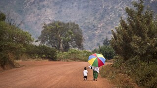 Στη... Ρουάντα θα στέλνει η Βρετανία τους μετανάστες που περνούν παράνομα τα συνορά της