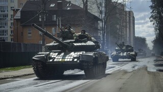 Ουκρανία - DW: Κίνδυνος για de facto Τρίτο Παγκόσμιο Πόλεμο