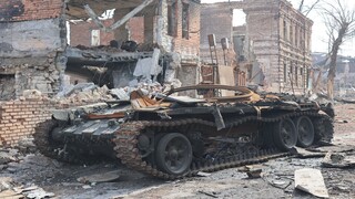 Ουκρανία: «Θρίλερ» στη βιομηχανία Azovstal - Απόγνωση για τους αμάχους της Μαριούπολης