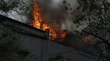 Συναγερμός στην Πυροσβεστική - Μεγάλη φωτιά σε εστιατόριο στο κέντρο της Αθήνας