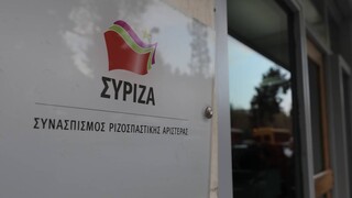 ΣΥΡΙΖΑ για Μητσοτάκη: Δεν πείθει ούτε τον συμπαθέστατο Πίνατ