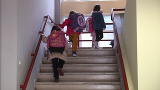 Κορωνοϊός: Πώς θα επιστρέψουν οι μαθητές στα σχολεία - Οι αλλαγές στα πρωτόκολλα