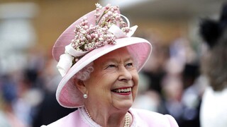 Επιστρέφουν οι δεξιώσεις στους βασιλικούς κήπους της Βρετανίας χωρίς τη Βασίλισσα Ελισάβετ