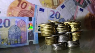 Μέτρα για το ρεύμα: Στις αρχές Ιουνίου η πλατφόρμα για την επιστροφή των 600 ευρώ