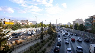 Κίνηση στους δρόμους της Αθήνας: Απροσπέλαστος ο Κηφισός, πού υπάρχουν καθυστερήσεις