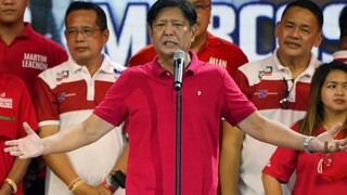 Φερντινάντ Μάρκος Τζούνιορ: Πώς ο γιος του πρώην δικτάτορα βρέθηκε στο τιμόνι των Φιλιππίνων