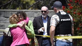 Καλιφόρνια: Πιστοί αφόπλισαν ένοπλο που σκότωσε ένα άτομο και τραυμάτισε άλλους πέντε