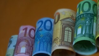 Πλεόνασμα 506 εκ. ευρώ στα φορολογικά έσοδα τον Απρίλιο