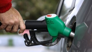 Γεωργιάδης: Πρόστιμα ύψους 15.000 ευρώ σε τρία βενζινάδικα για κερδοσκοπία