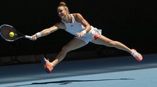 Μαρία Σάκκαρη: Επιβεβαίωσε τα προγνωστικά και με 2-0 σετ προκρίθηκε στον β' γύρο του Roland Garros