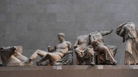 Μενδώνη: «Ανιστόρητοι οι ισχυρισμοί του Βρετανικού Μουσείου ότι τα Γλυπτά ήταν πεσμένα»