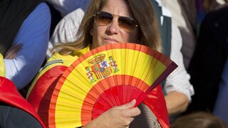 Ισπανία: Με... βεντάλιες στο γραφείο οι δημόσιοι υπάλληλοι - Σε ισχύ μέτρα εξοικονόμησης ενέργειας