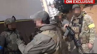 Βίντεο CNNi: Πρώην στρατιώτες των αμερικανικών ειδικών δυνάμεων μάχονται στην Ουκρανία