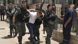 Ισραήλ: Συμπλοκή αστυνομικών με Παλαιστίνιους στο τέμενος Αλ Άκσα