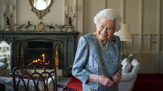 Περιπέτεια στον αέρα για τη Βασίλισσα Ελισάβετ: Το τζετ της δεν μπορούσε να προσγειωθεί