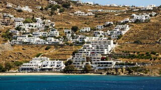 Ελλάδα: Πρώτη στην Ευρώπη για τις παραλίες της – Κρήτη, Νάξος, Μύκονος, τα δημοφιλέστερα νησιά