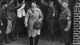 Χίτλερ: Στο «φως» επιστολές γιατρού του - Τι αποκαλύπτουν για την υγεία του
