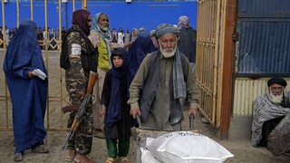 Αφγανιστάν: Επιθέσεις σε τεμένη με εκρηκτικά - Ενδείξεις ότι ευθύνεται το Ισλαμικό Κράτος