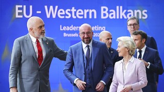 Σύνοδος ΕΕ - Δυτικών Βαλκανίων: «Κεραυνοί» από τον Έντι Ράμα για το βέτο της Βουλγαρίας