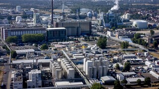 Δυσοίωνες προβλέψεις στη Γερμανία: Φτώχεια και απολύσεις λόγω της ροής ρωσικού φυσικού αερίου