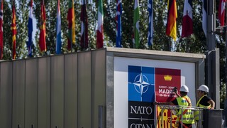 Σύνοδος NATO: Οι πέντε προκλήσεις για τη στρατιωτική συμμαχία