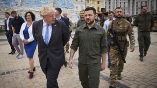 Νέα στρατιωτική βοήθεια ύψους 1 δισ. λίρες στέλνει η Βρετανία στην Ουκρανία