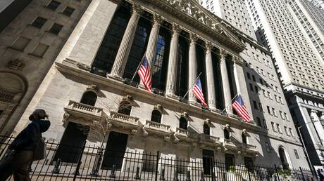 ΗΠΑ: Η Wall Street κλείνει στο «κόκκινο» το χειρότερό της εξάμηνο από το 1970
