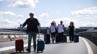 Γαλλία: Μπαράζ ακυρώσεων πτήσεων από το Σαρλ ντε Γκωλ το Σάββατο