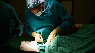 Γκάγκα: Τι ισχύει με τις παιδοχειρουργικές επεμβάσεις στα νοσοκομεία