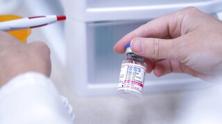 Μελέτη: Ισχυρότερη ανοσία προσφέρουν τα εισπνεόμενα εμβόλια από τα ρινικά σπρέι