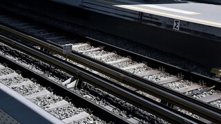 ΗΣΑΠ: Παρ' ολίγον τραγωδία στο Μοναστηράκι - 6χρονη έπεσε στο κενό και βρέθηκε κάτω από το τρένο