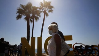 Κορωνοϊός - Γαλλία: Η Νίκαια επιβάλλει εκ νέου τη χρήση της μάσκας στα μέσα μεταφοράς