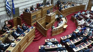 Ερώτηση 57 βουλευτών του ΣΥΡΙΖΑ - Η κυβέρνηση να μετατρέψει σε μη επιστρεπτέες τις προκαταβολές
