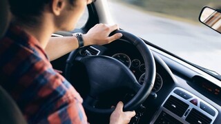 Μεταβίβαση αυτοκινήτου με ένα κλικ: Τι αλλάζει για τους οδηγούς με τις νέες ψηφιακές υπηρεσίες