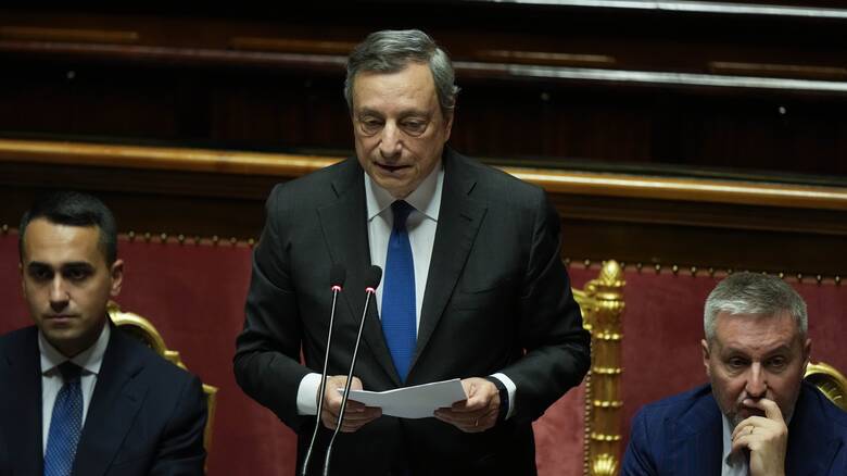 Ιταλία: «Σύμφωνο εμπιστοσύνης» για τη διάσωση της κυβέρνησης ζήτησε ο Ντράγκι