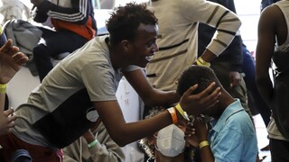 Πέντε νεκροί μετανάστες και πάνω από 1.000 διασωθέντες στις ιταλικές ακτές