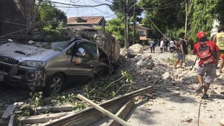 Σεισμός 7 Ρίχτερ Φιλιππίνες: Υπάρχουν νεκροί, δεκάδες τραυματίες - Σε εξέλιξη επιχειρήσεις διάσωσης