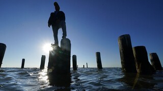 Μελέτη: Η στάθμη της θάλασσας στη Βρετανία ανεβαίνει ταχύτερα από ό,τι πριν από έναν αιώνα