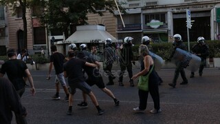 Επεισόδια στο κέντρο της Αθήνας: Φθορές σε καταστήματα, τέσσερις συλλήψεις – Η ανησυχία της ΕΛ.ΑΣ.