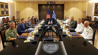 ΓΕΕΘΑ: Αμυντική συνεργασία και ελληνοτουρκικά στην ατζέντα της επίσκεψης Αμερικανών βουλευτών