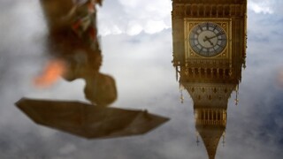 Βρετανία: Ο πληθωρισμός ξεπερνά το 10%