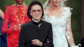 «Madame Butterfly»: Πέθανε η καταξιωμένη Γιαπωνέζα σχεδιάστρια μόδας Χανάε Μόρι