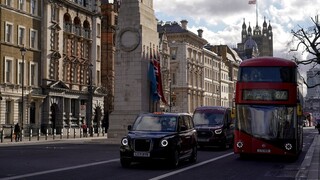 Βρετανία: Περισσότερα οχήματα αυτόνομης οδήγησης στους δρόμους έως το 2025