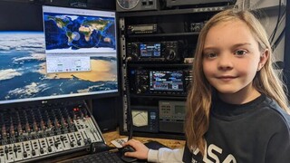Το αξέχαστο καλοκαίρι μιας 8χρονης από την Αγγλία: Συνομιλεί με αστροναύτη από τον ISS