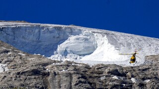 Ελβετία: Παγετώνας έλιωσε και αποκαλύφθηκαν συντρίμμια αεροπλάνου που είχε εξαφανιστεί το 1968
