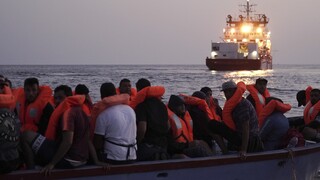 Ocean Viking: Διάσωση 268 μεταναστών στα νερά της Μεσογείου μέσα σε δύο ημέρες