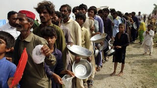 Έκκληση από το Πακιστάν για βοήθεια μετά τις καταστροφικές πλημμύρες - Πάνω από 1.000 οι νεκροί