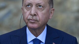 Παραιτήθηκε σύμβουλος του Ερντογάν μετά τις καταγγελίες του αρχιμαφιόζου Πεκέρ περί δωροδοκίας